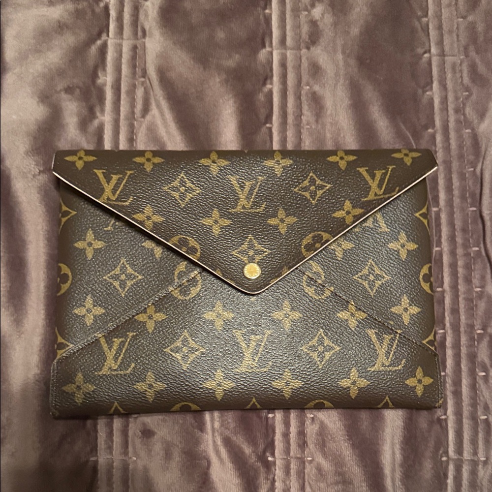 Authentic Louis Vuitton Brown and Gold Monogram Large Clutch